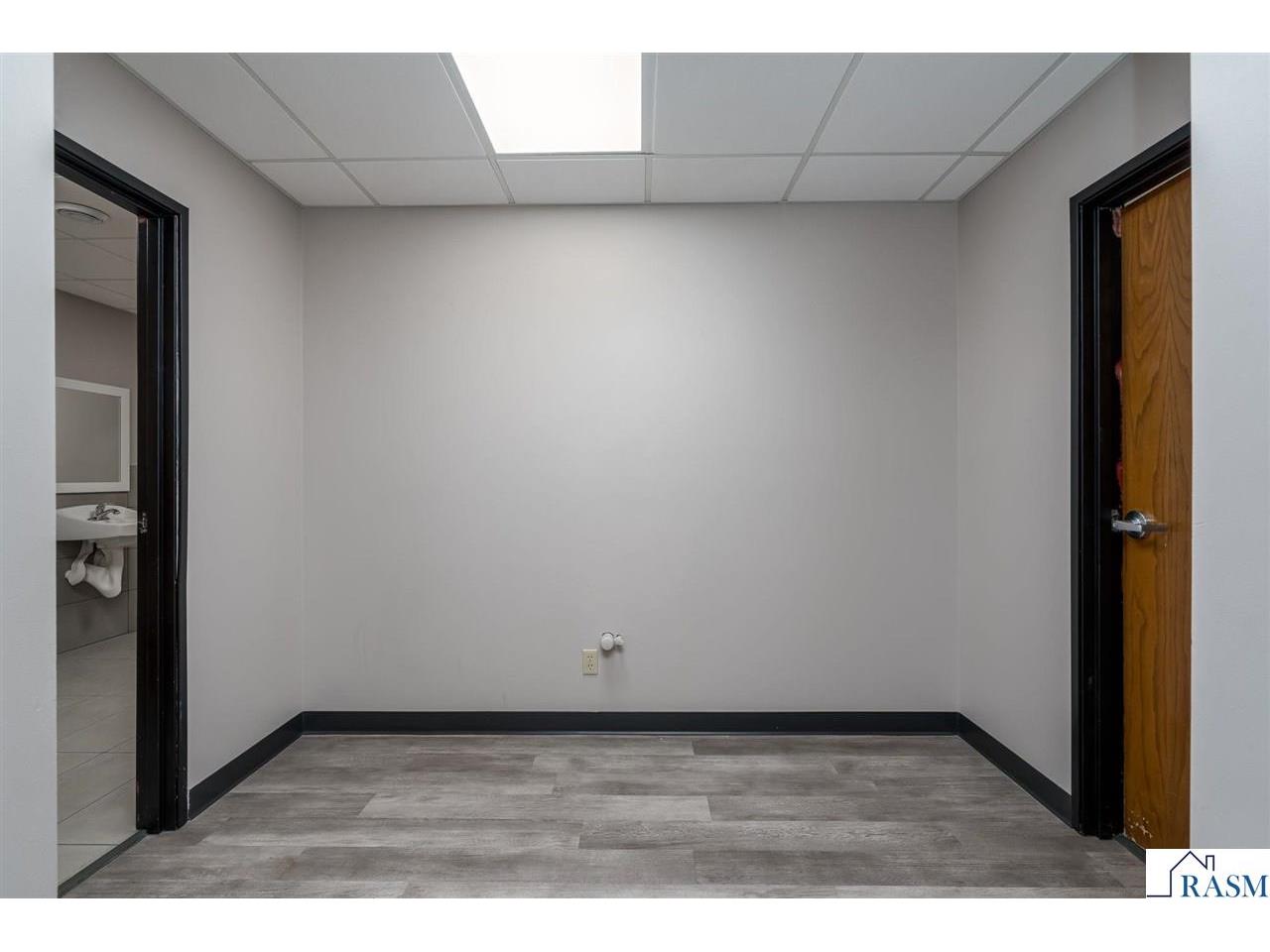 108 S Minnesota Avenue Saint Peter MN 56082 7038973 image41