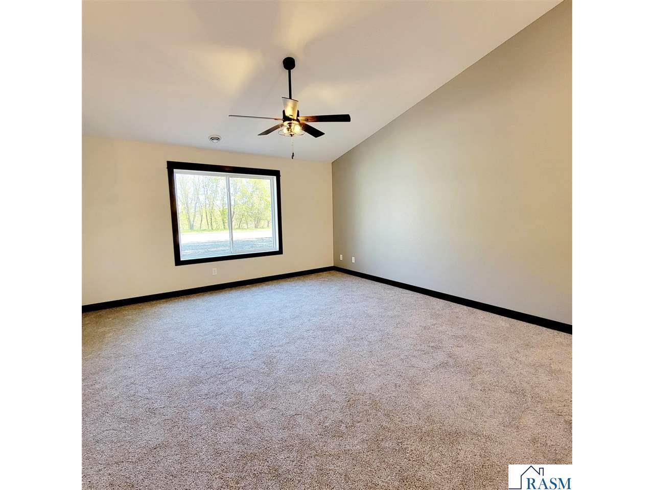 1088 Cullen Street Saint Peter MN 56082 7040031 image13