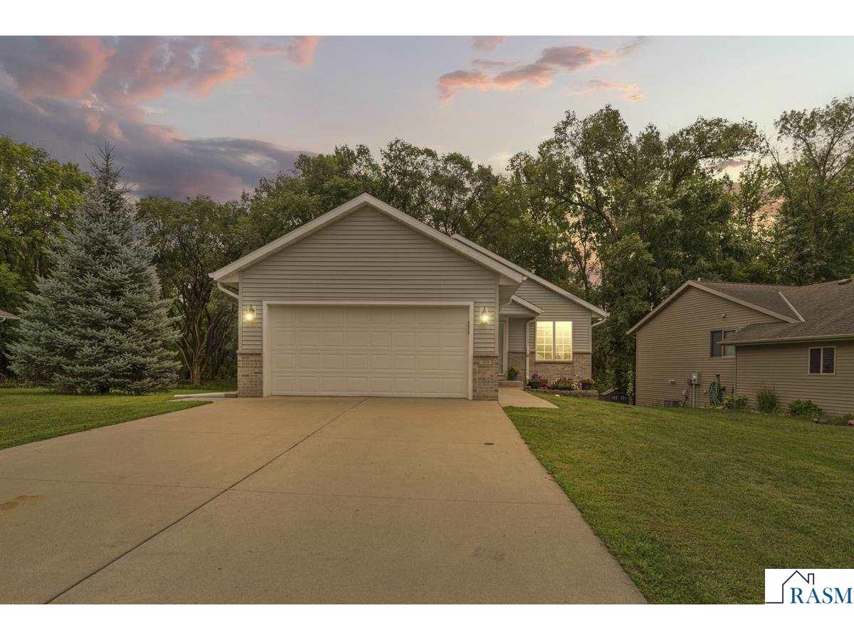 109 Connie Lane Eagle Lake MN 56024 7038418 image1