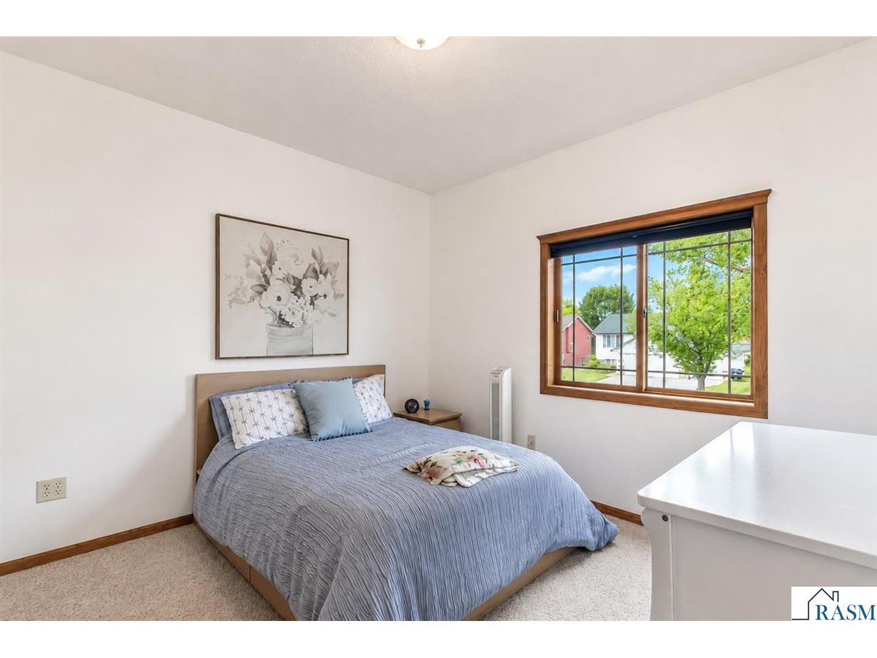 109 Cougar Drive Mankato MN 56001 267040994 image11