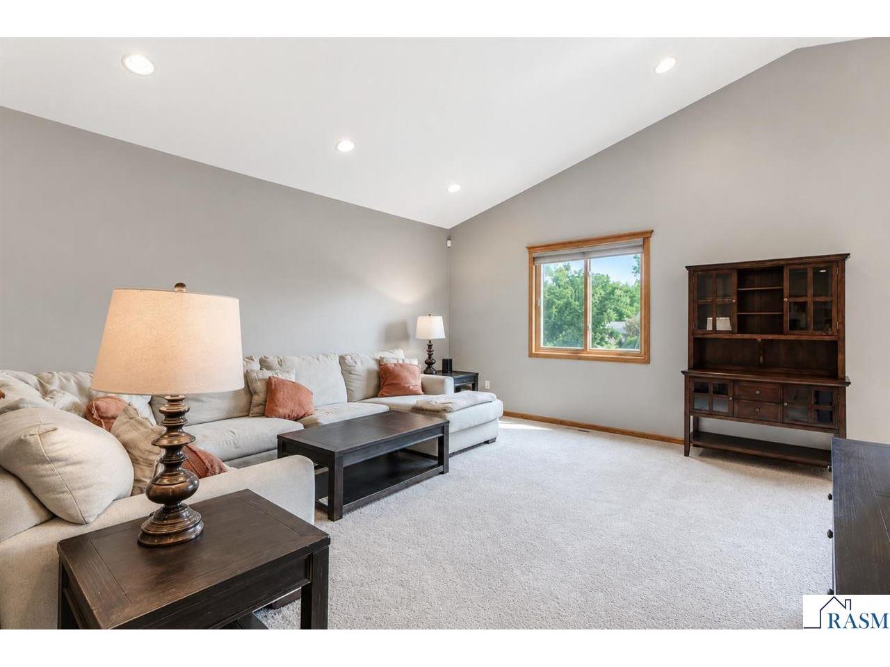 109 Cougar Drive Mankato MN 56001 267040994 image3