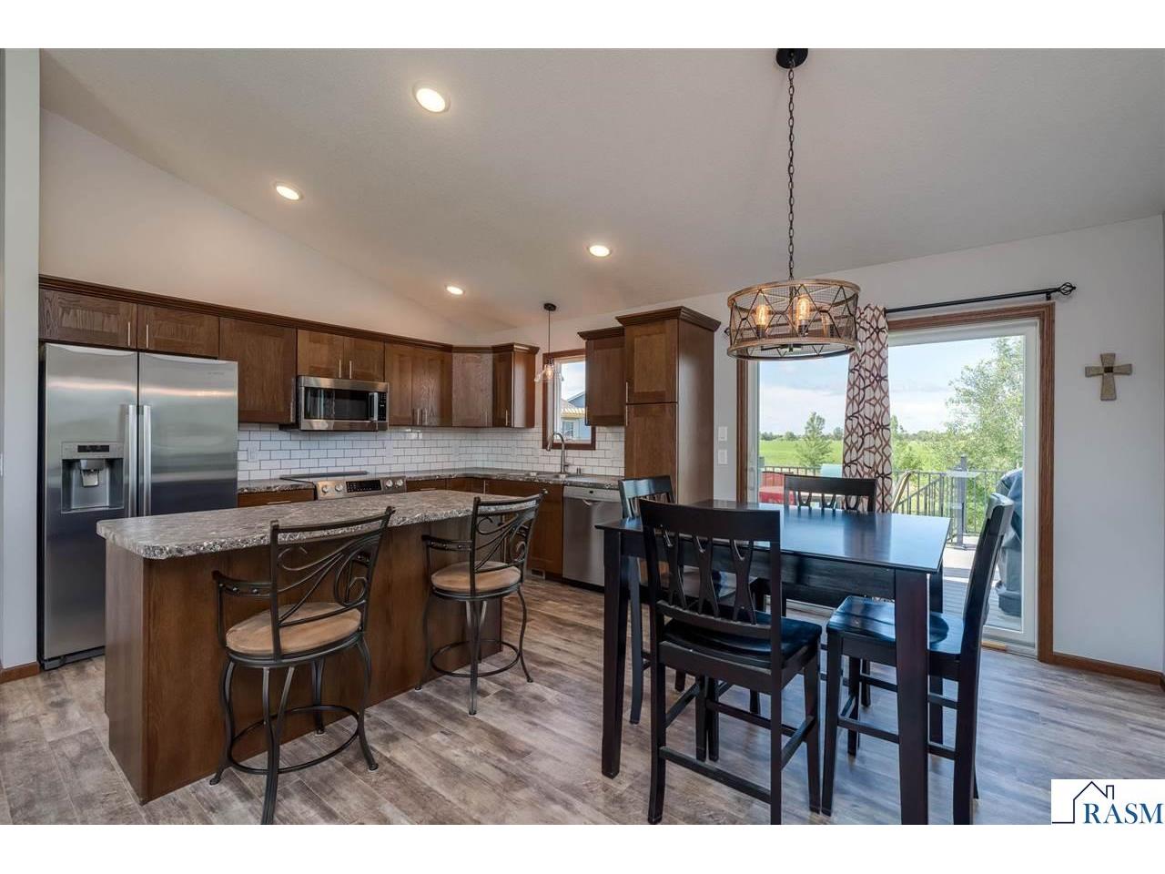 109 cypress Court Mankato MN 56001 267040614 image12