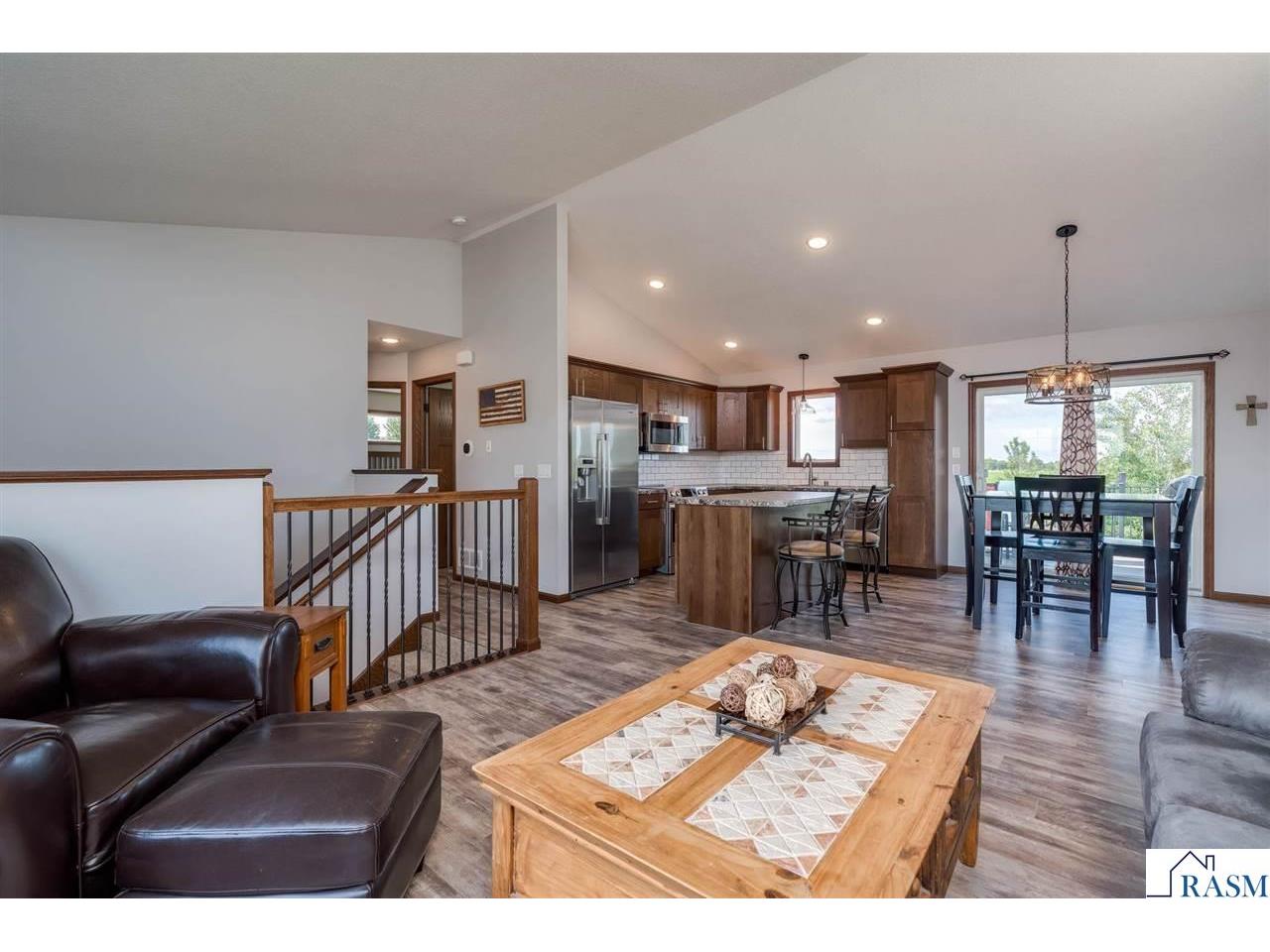 109 cypress Court Mankato MN 56001 267040614 image15