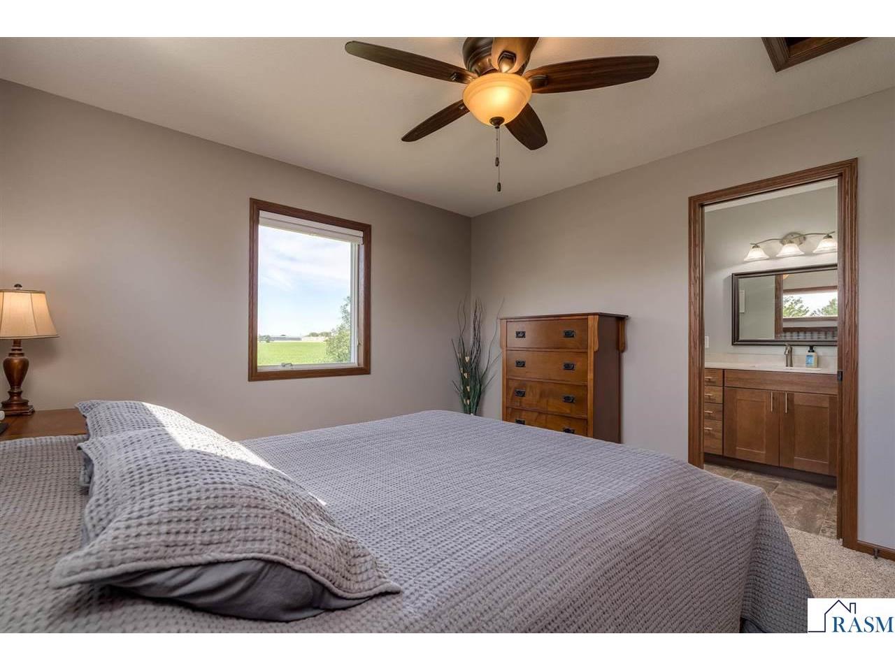 109 cypress Court Mankato MN 56001 267040614 image27