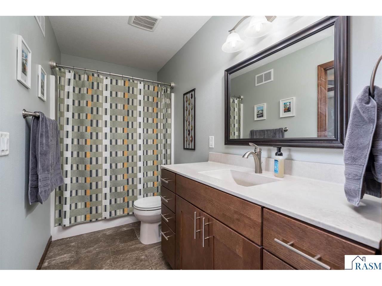 109 cypress Court Mankato MN 56001 267040614 image30
