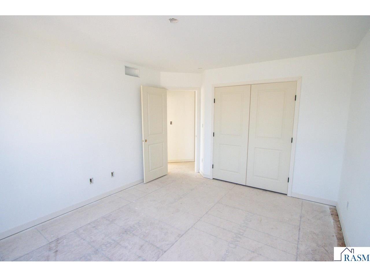 11 Sunset Court North Mankato MN 56003 7039591 image20