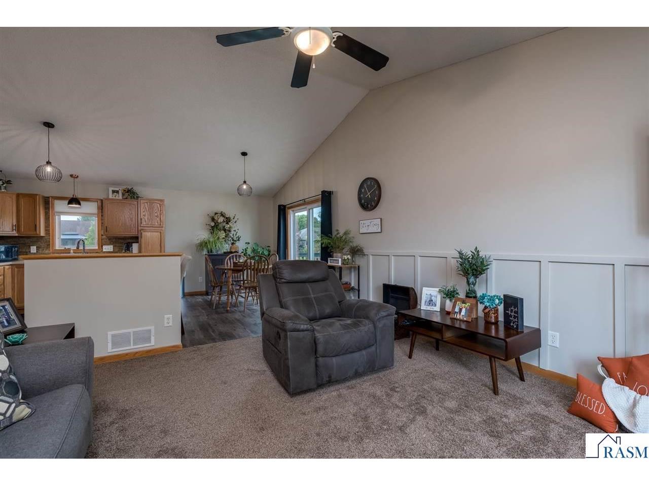 11 Fox Trail North Mankato MN 56003 267040509 image9