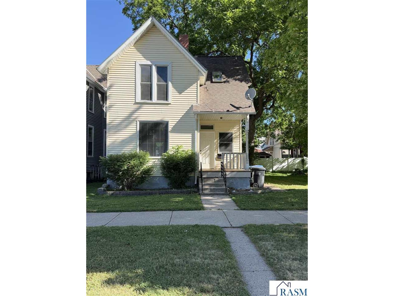 110 Van Brunt Street Mankato MN 56001 267040564 image1