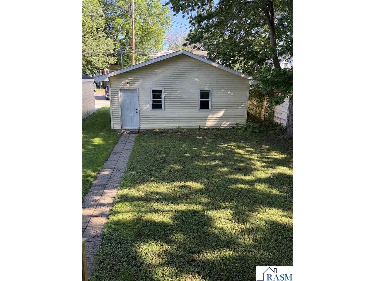 110 Van Brunt Street Mankato MN 56001 267040564 image15