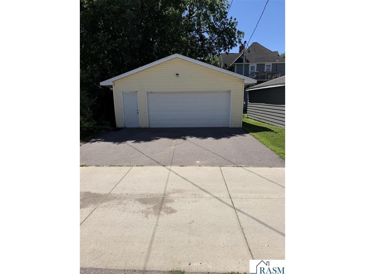 110 Van Brunt Street Mankato MN 56001 267040564 image18