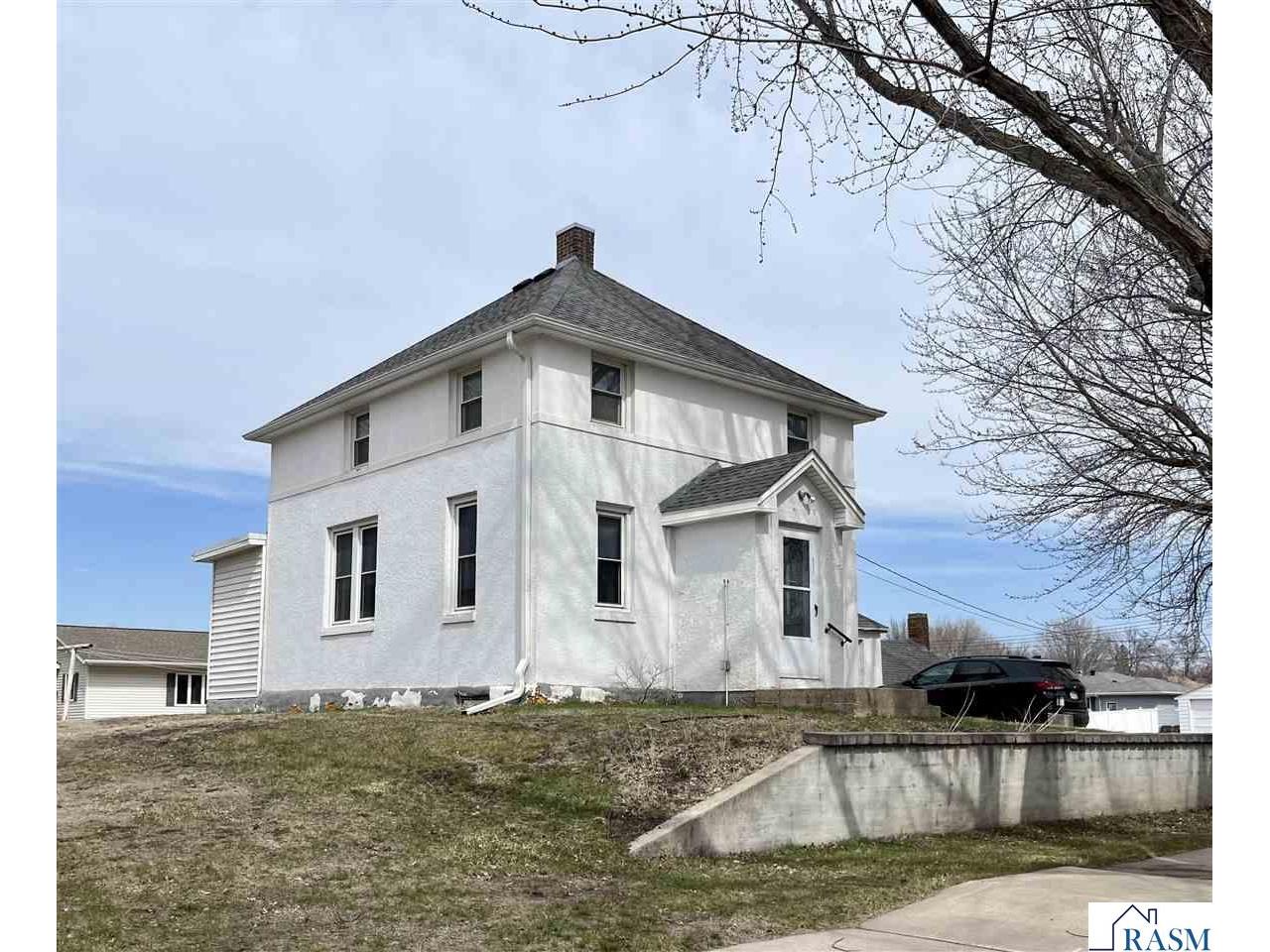 1100 N Garden Street New Ulm MN 56073 7039510 image1