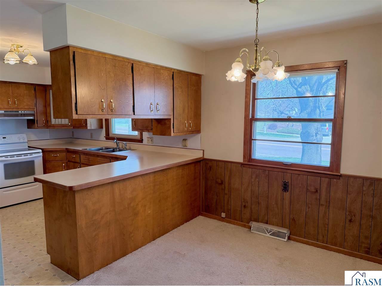 1101 N Armstrong Boulevard Saint James MN 56081 7040033 image14