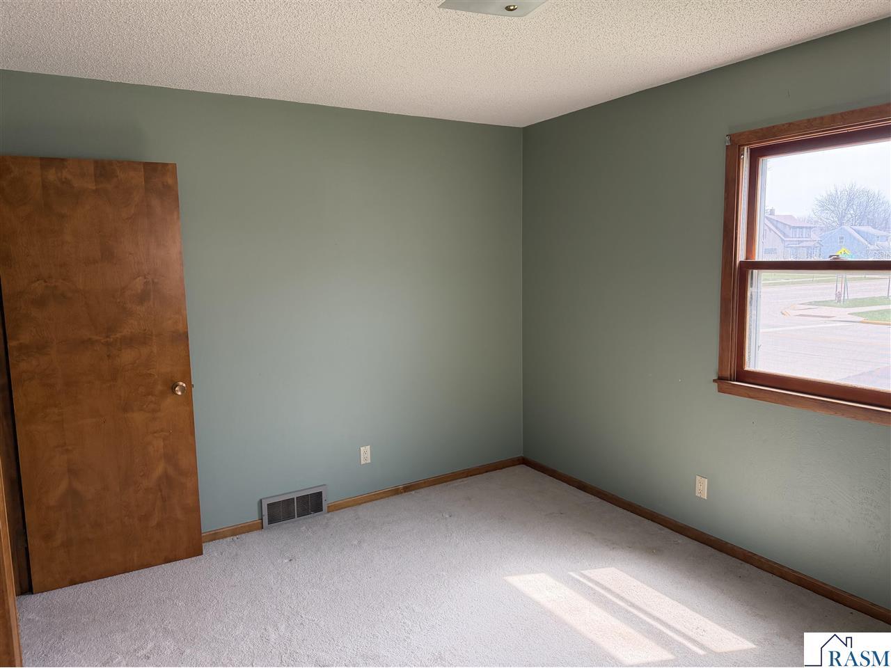 1101 N Armstrong Boulevard Saint James MN 56081 7040033 image23