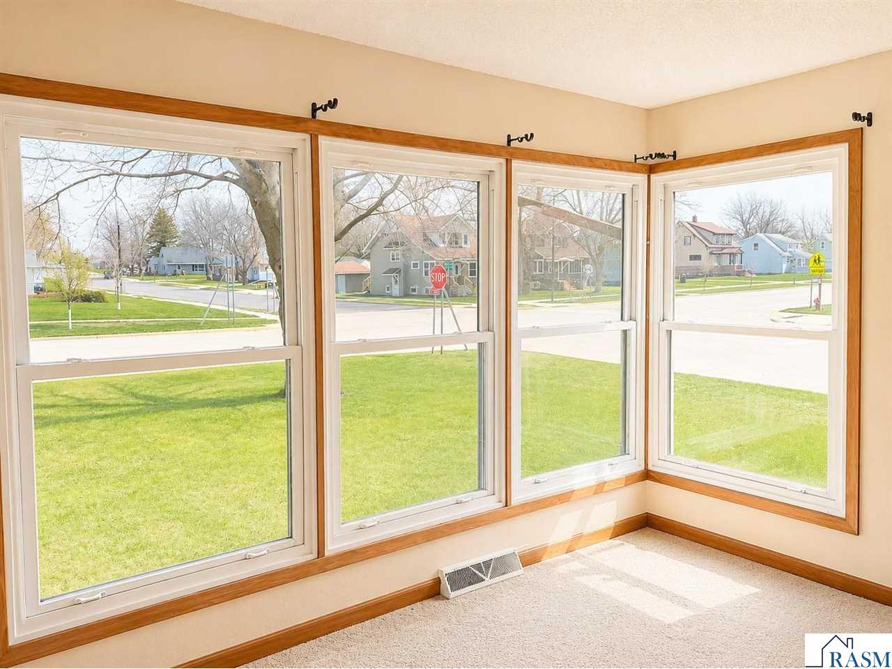1101 N Armstrong Boulevard Saint James MN 56081 7040033 image9