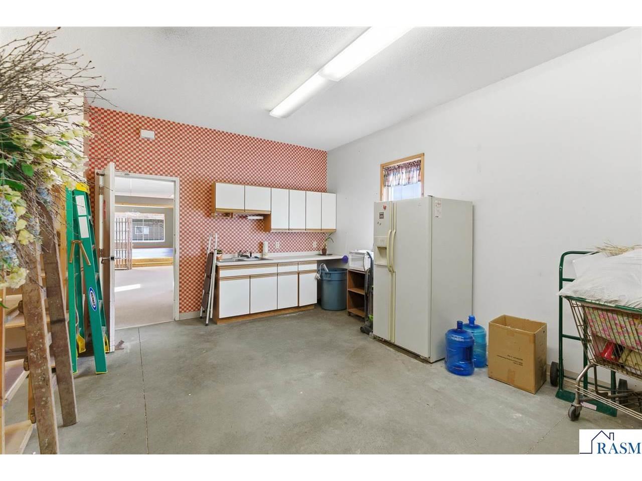 1101 N State Street Waseca MN 56093 7039277 image13