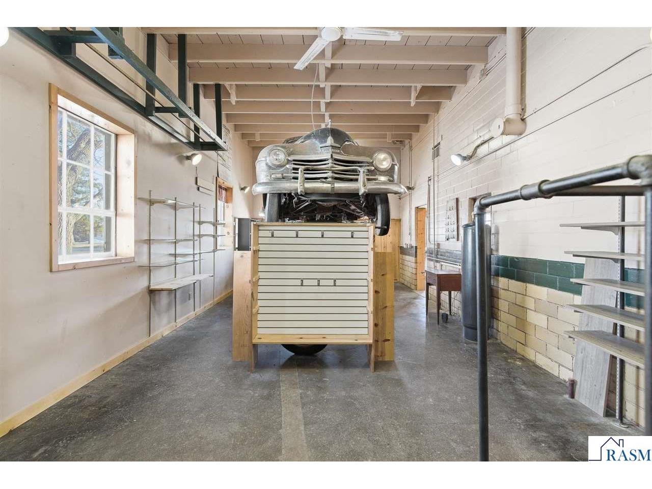 1101 N State Street Waseca MN 56093 7039277 image18