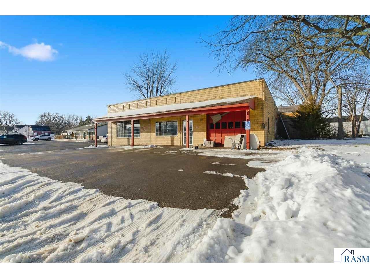 1101 N State Street Waseca MN 56093 7039277 image34