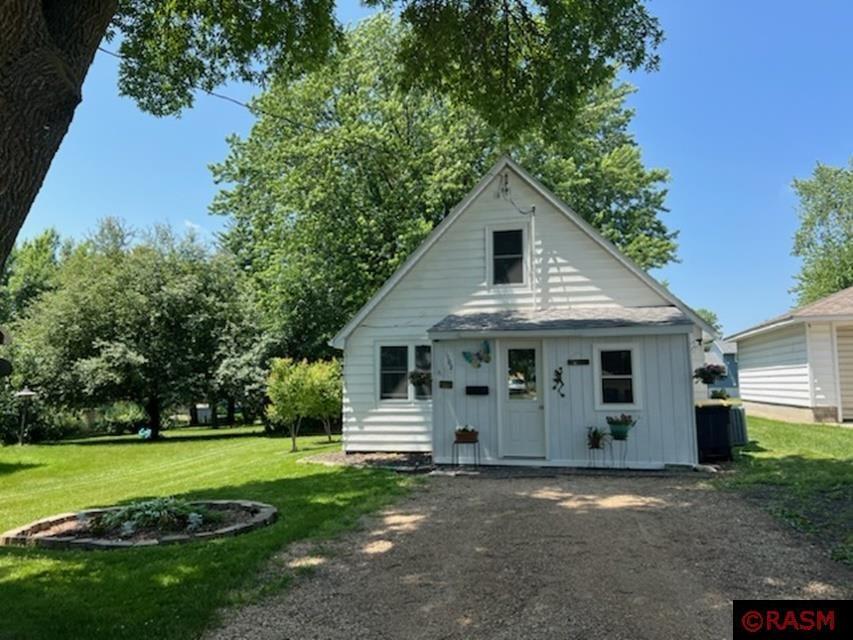 1102 S Ramsey Street Blue Earth MN 56013 7032654 image1