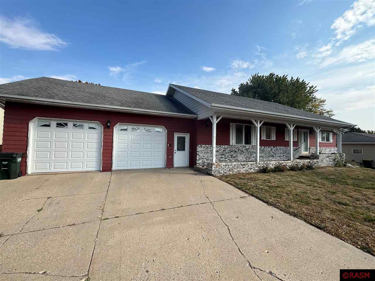 1106 Fourth Street Court North Saint James MN 56081 7036177 image1