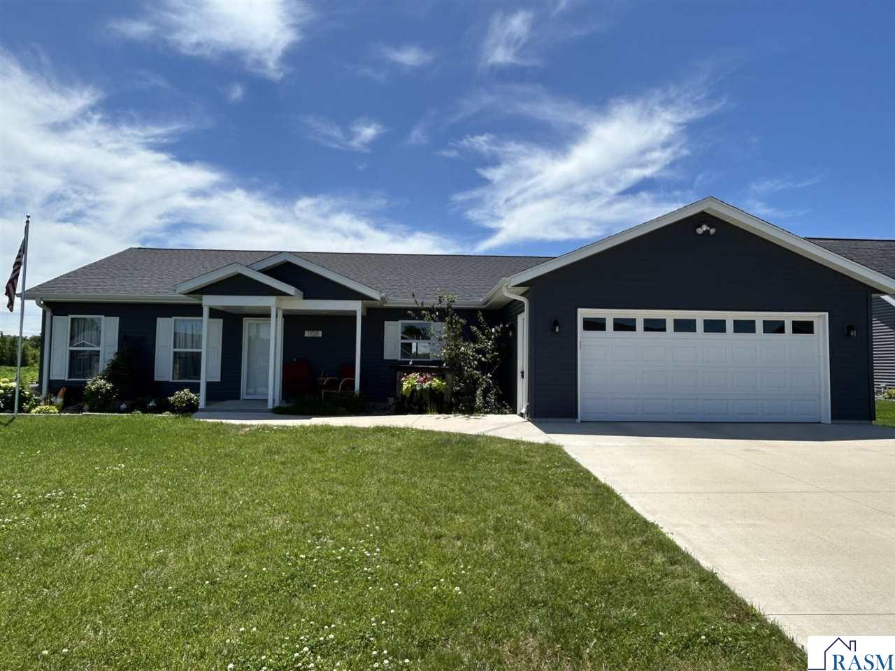 1108 11th Ave SE Waseca MN 56093 7037596 image1