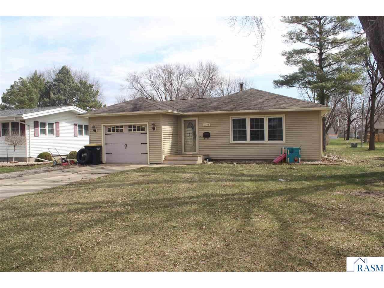 1109 S Moore Street Blue Earth MN 56013 7039900 image29
