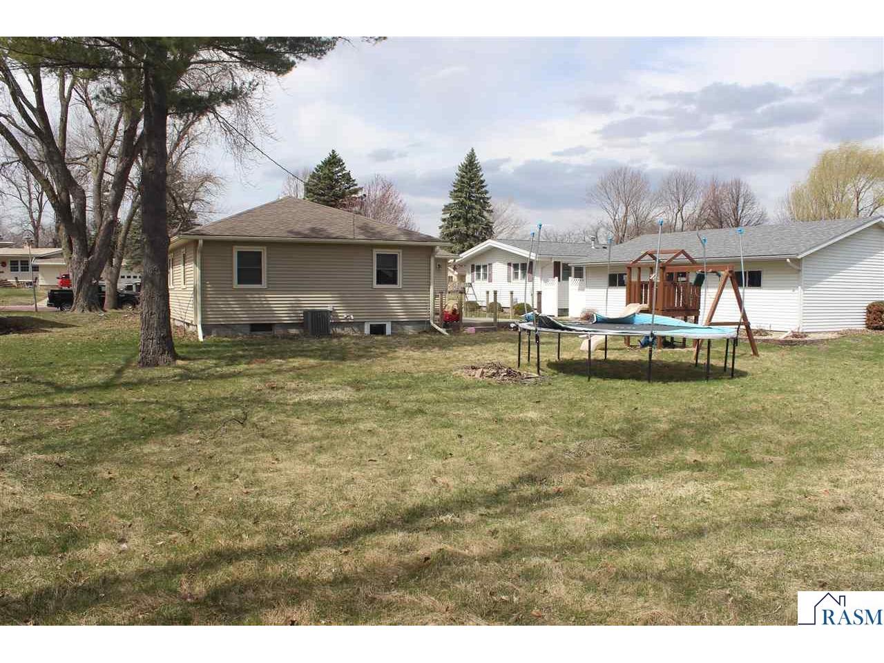 1109 S Moore Street Blue Earth MN 56013 7039900 image7