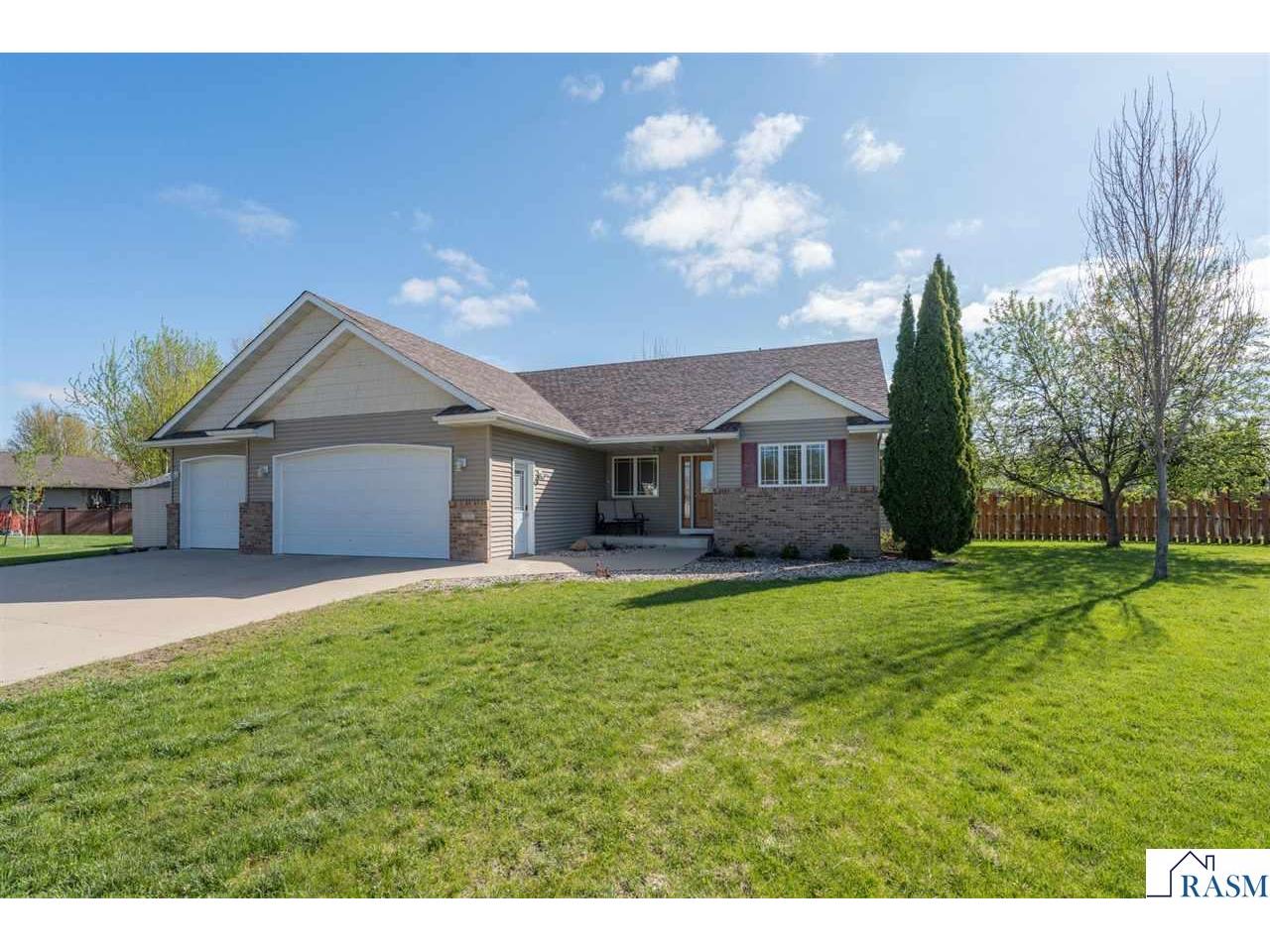 111 Foxborough Court Eagle Lake MN 56024 7040088 image1