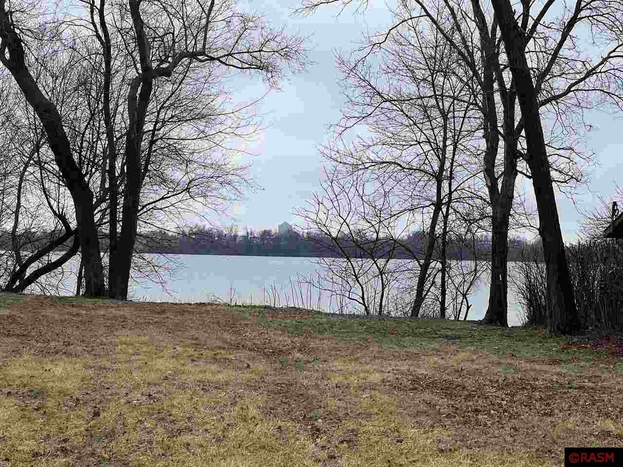 111 N Shore Drive Elysian MN 56028 - Elysian 7034566 image1