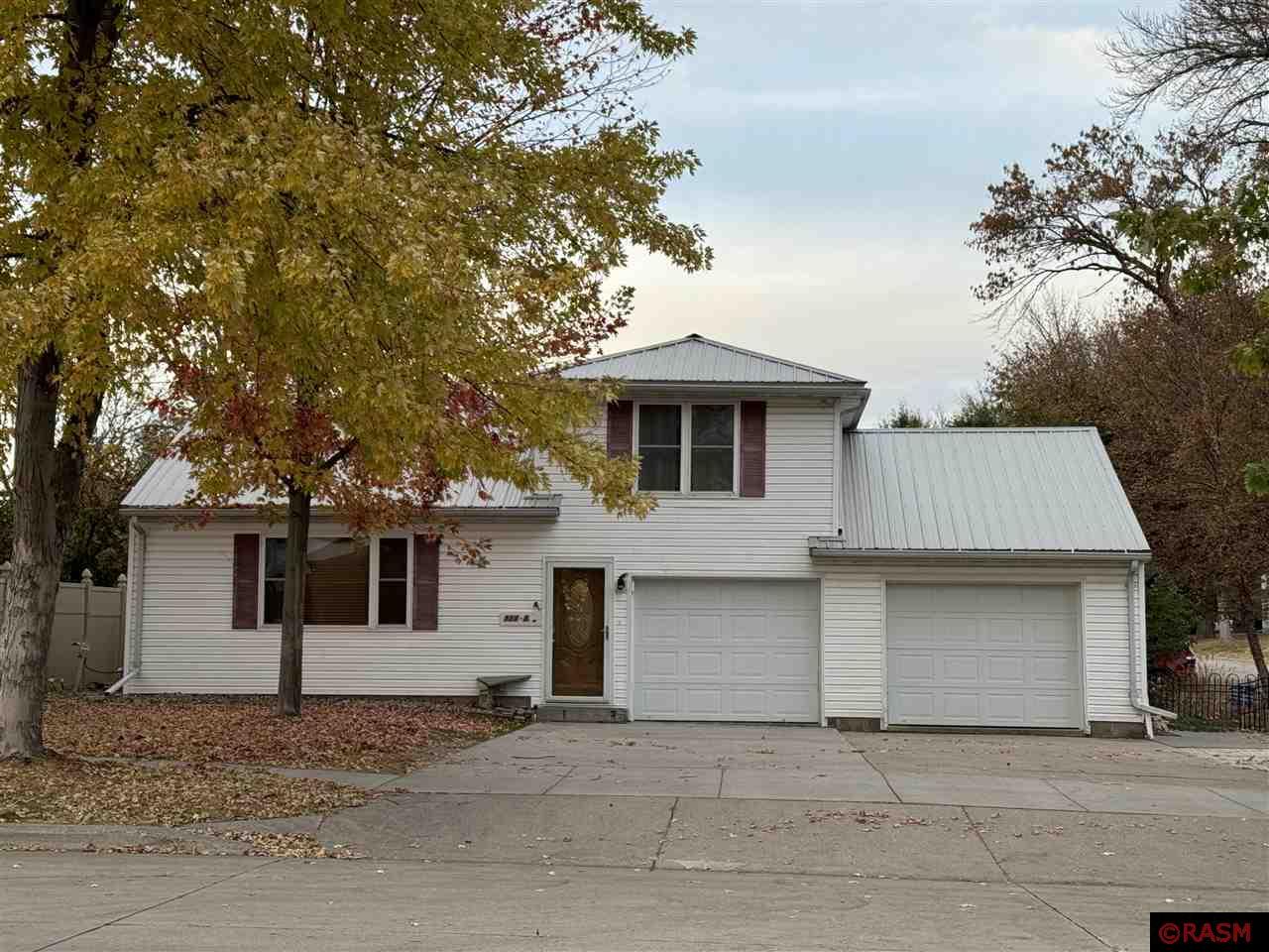 111 SW 7 Street Wells MN 56097 7036252 image1