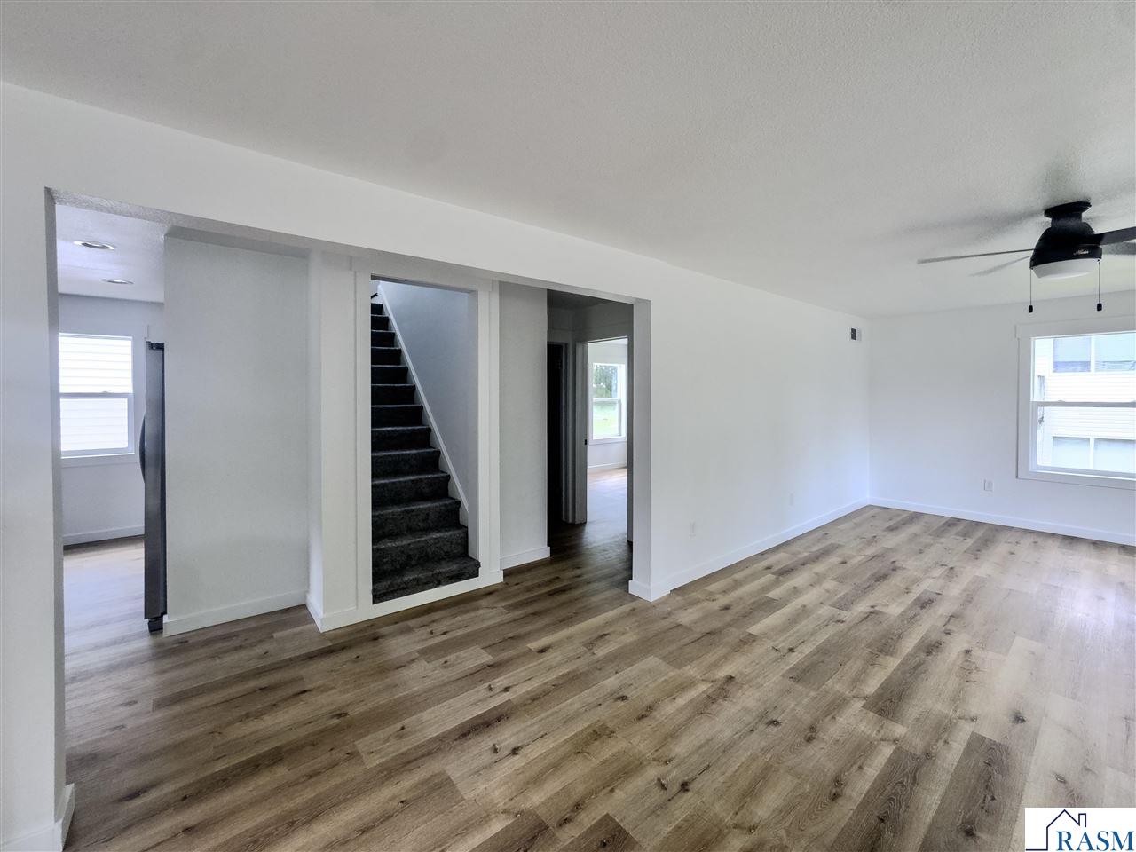 1110 S Washington Avenue Saint Peter MN 56082 267040748 image16