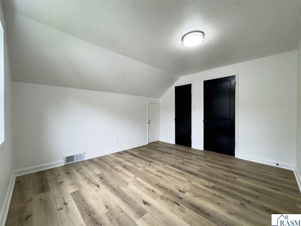 1110 S Washington Avenue Saint Peter MN 56082 267040748 image22