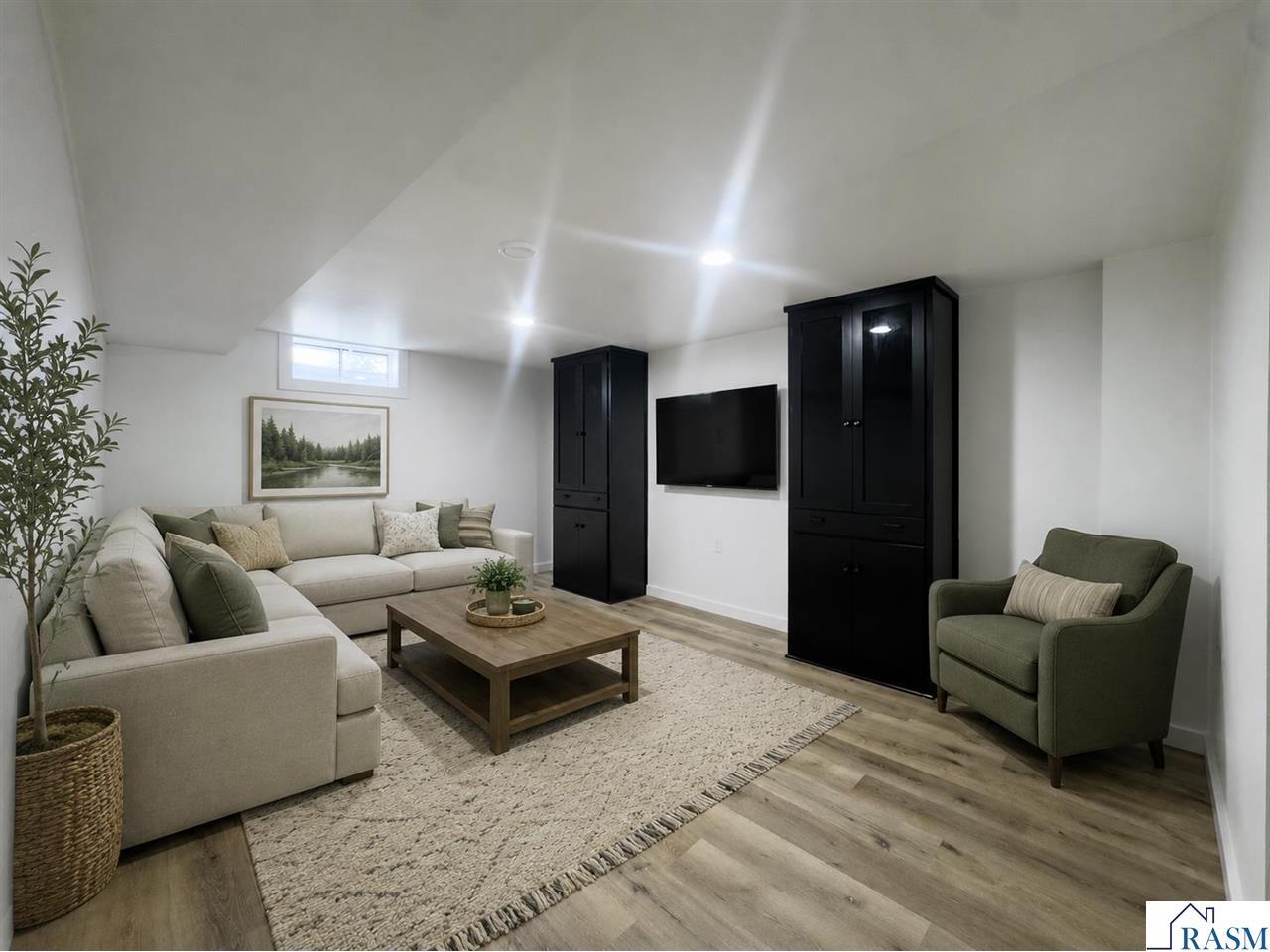 1110 S Washington Avenue Saint Peter MN 56082 267040748 image28