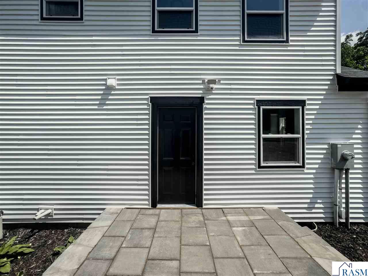 1110 S Washington Avenue Saint Peter MN 56082 267040748 image6