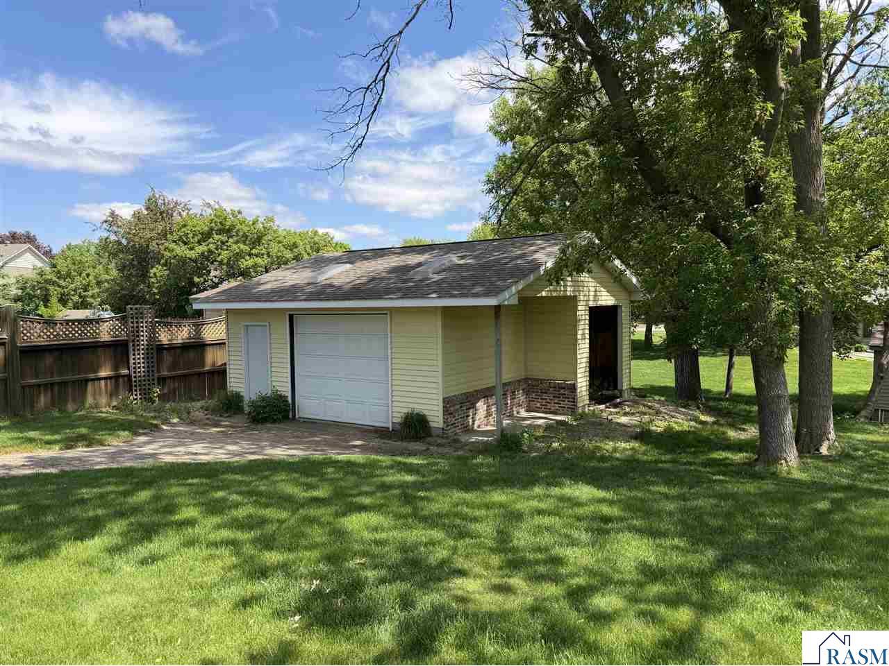 1111 Summit Avenue New Ulm MN 56073 7040345 image7