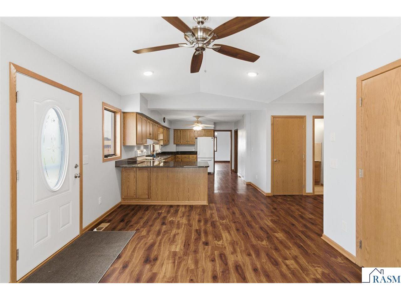 1113 N State Street Waseca MN 56093 267040572 image18