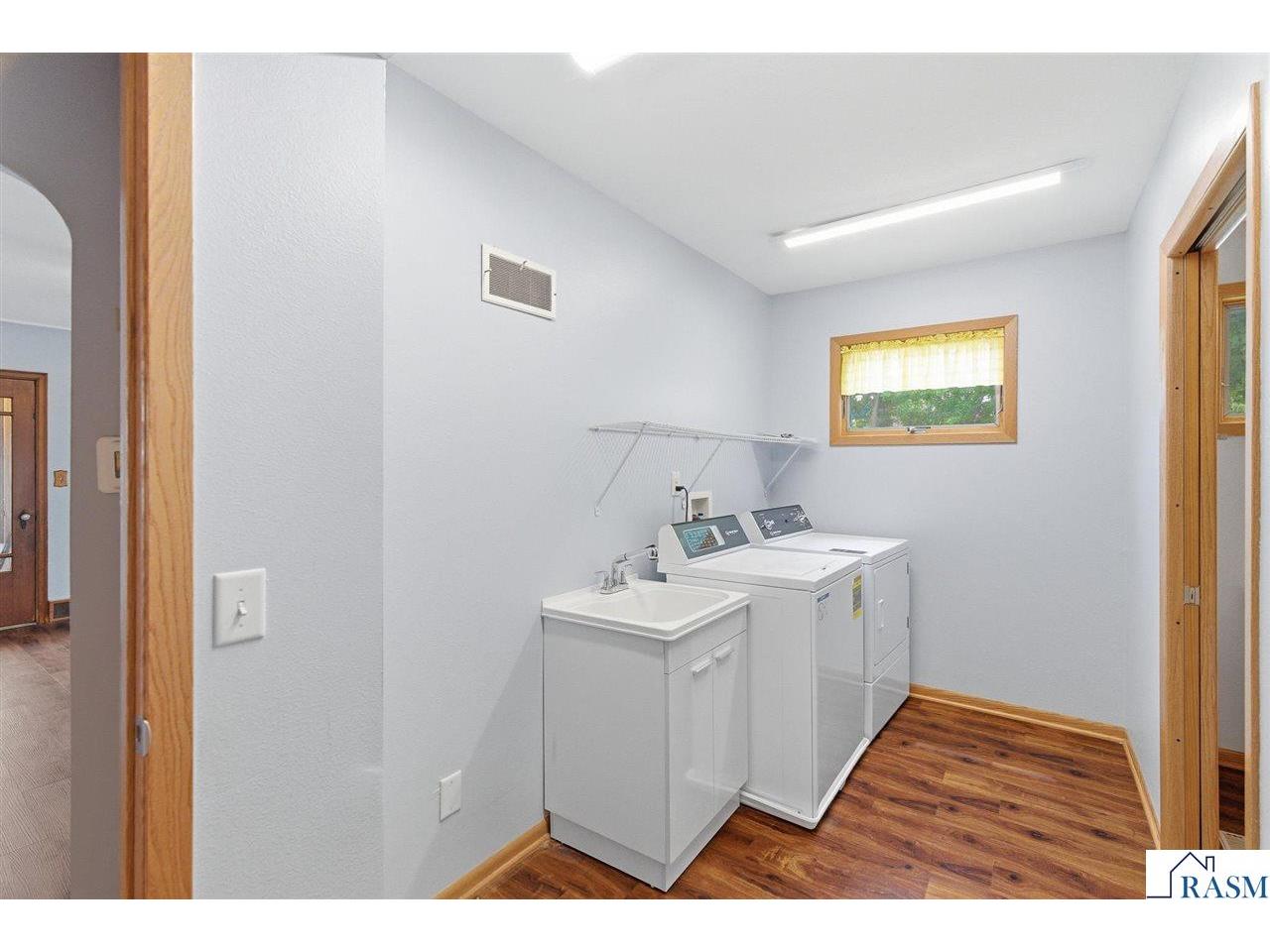 1113 N State Street Waseca MN 56093 267040572 image30
