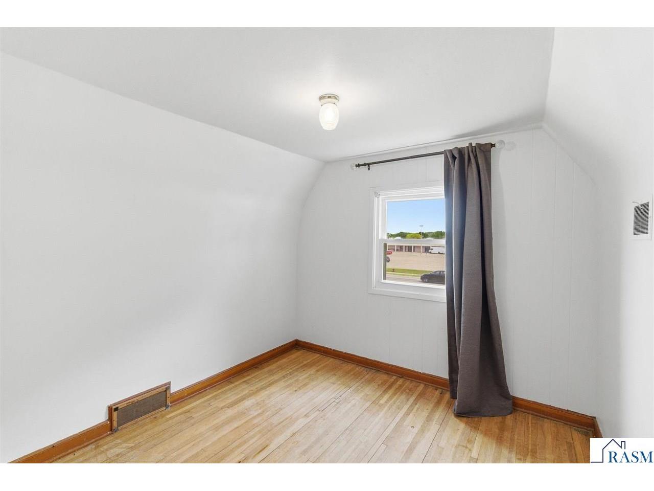 1113 N State Street Waseca MN 56093 267040572 image36