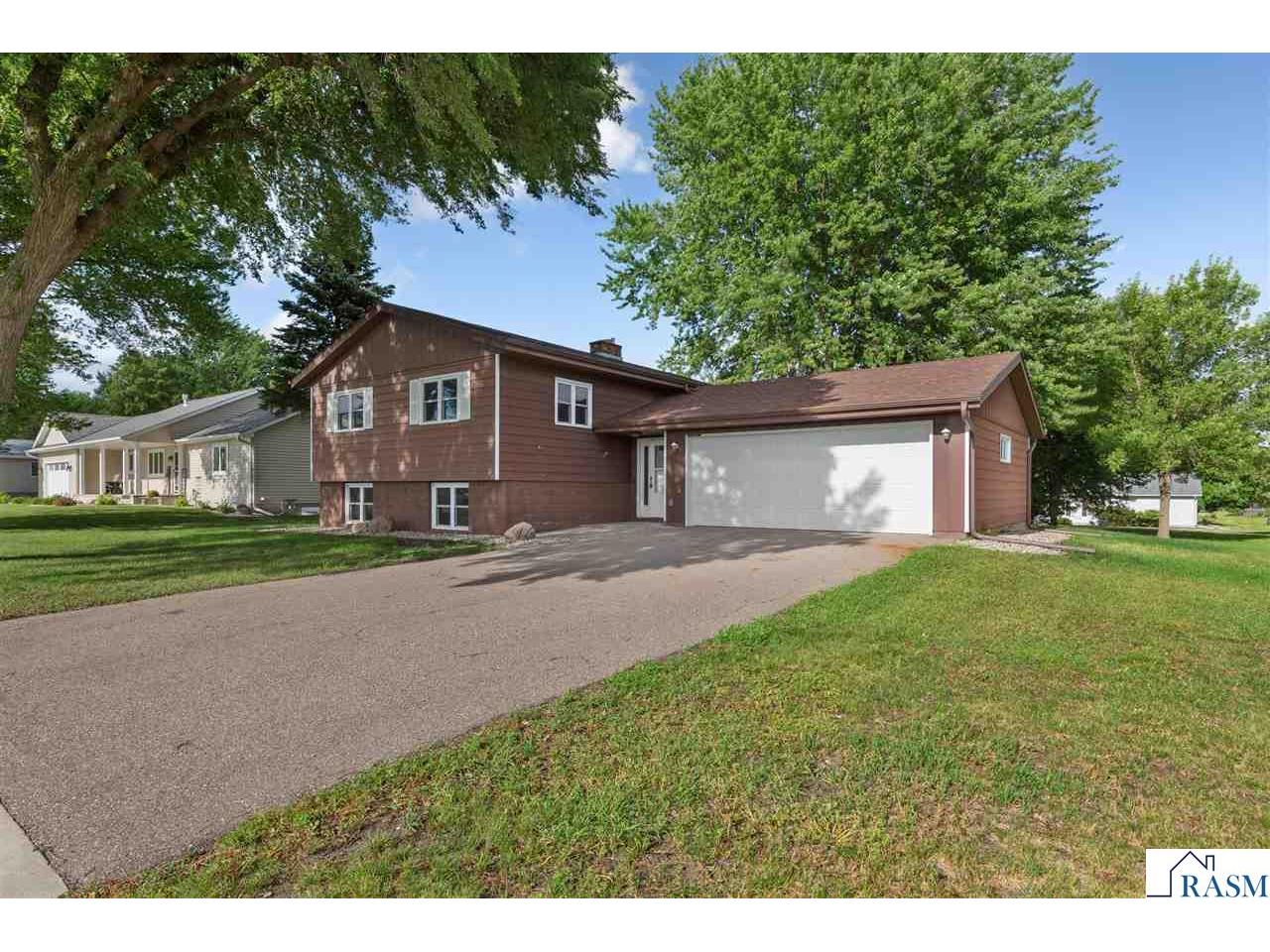 1114 10th Street Gaylord MN 55334 267040761 image1