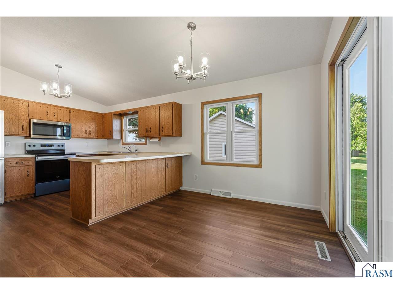 1114 10th Street Gaylord MN 55334 267040761 image10