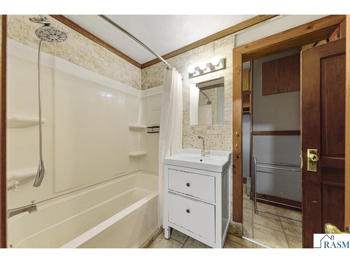 1114 Prairie Avenue N Avenue Fairmont MN 56031 7039099 image16