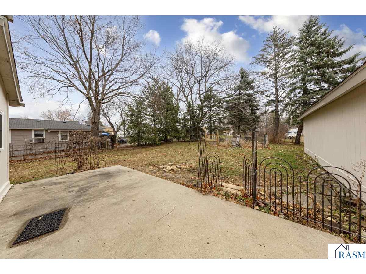 1114 Prairie Avenue N Avenue Fairmont MN 56031 7039099 image24