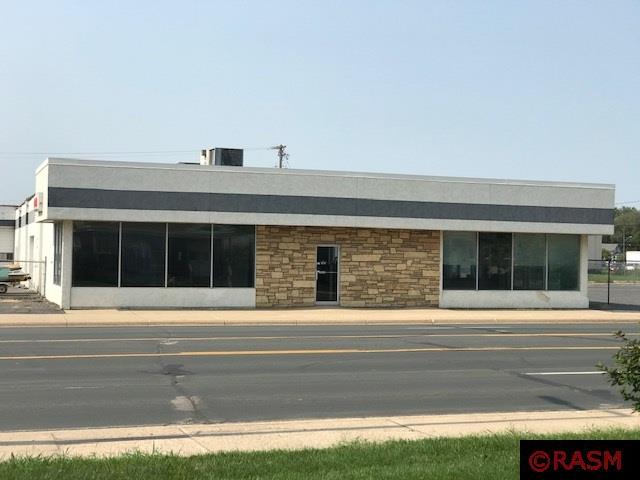 1116 N Riverfront Drive Mankato MN 56001 7025115 image1