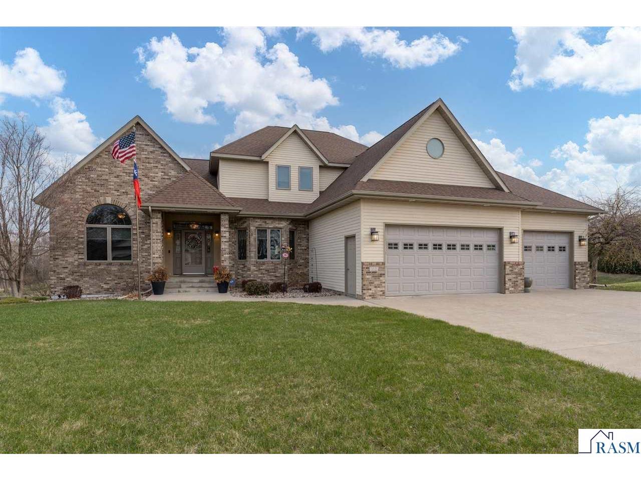 112 Rosewood Drive Mankato MN 56001 7037197 image1