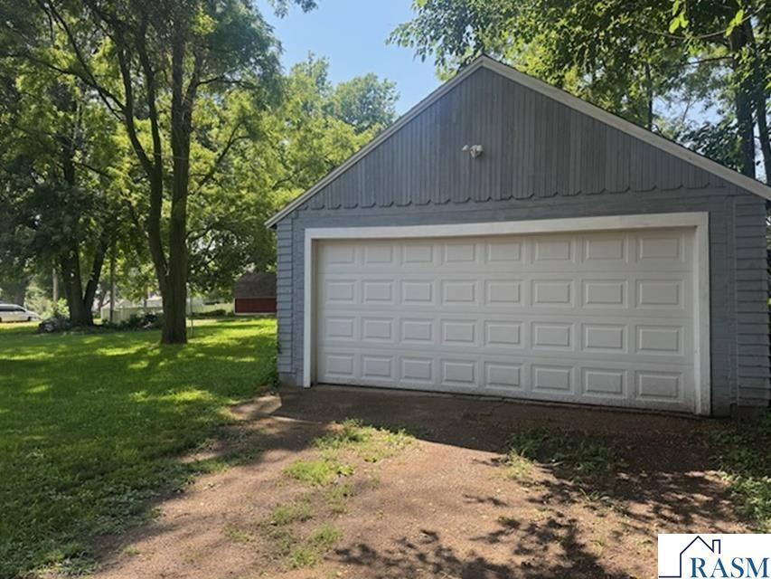 112 S 2nd Street Kiester MN 56051 267040973 image19