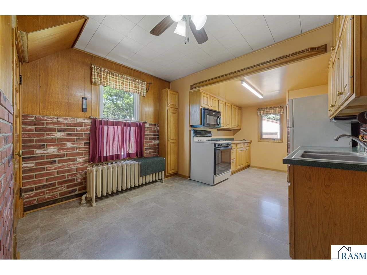 112 S 4th Street Gaylord MN 55334 267040700 image16