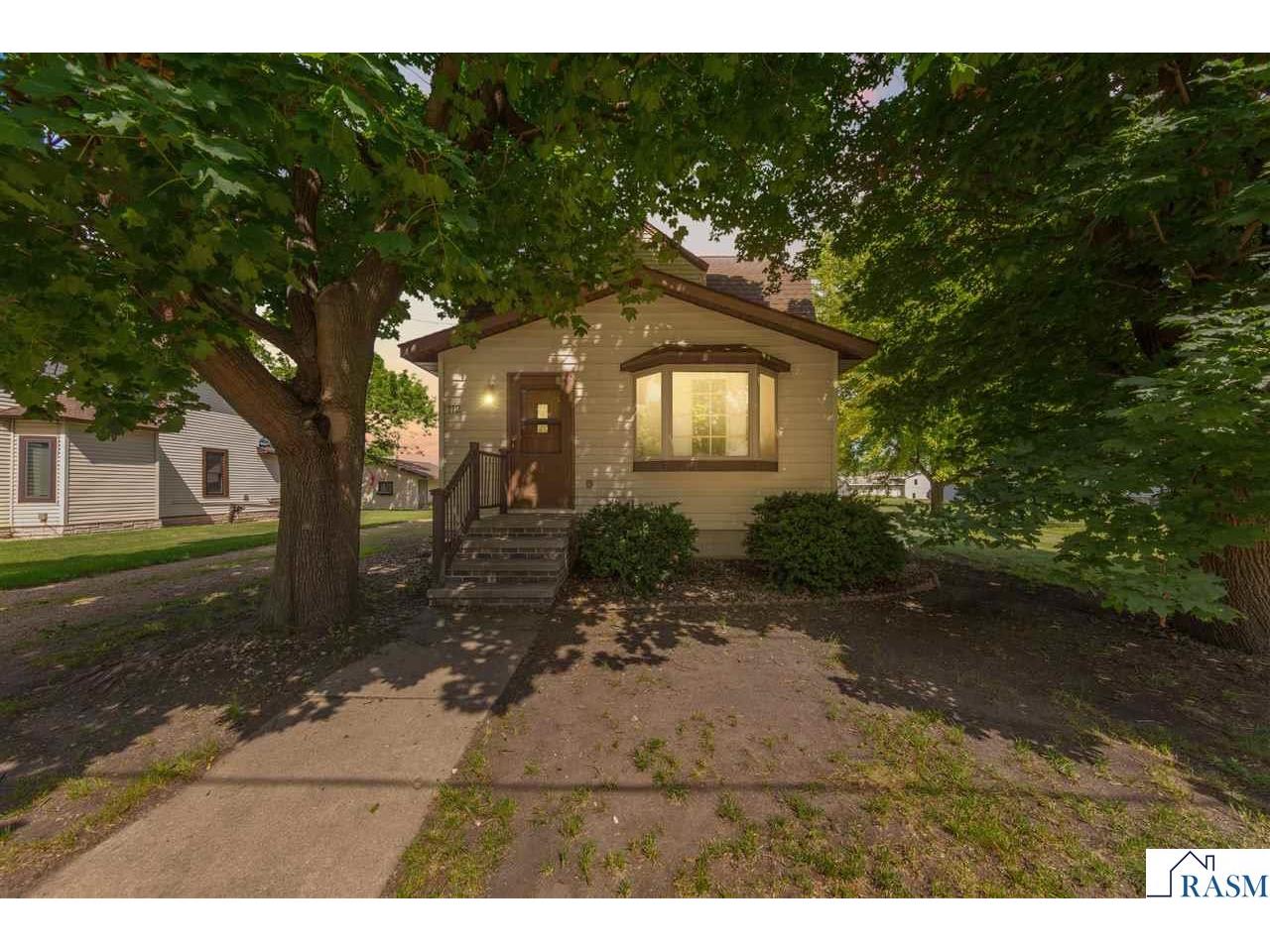 112 S 4th Street Gaylord MN 55334 267040700 image3