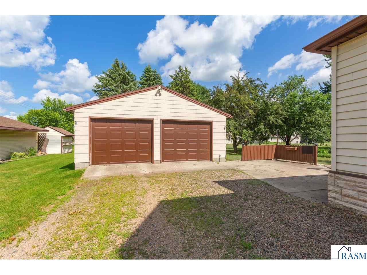 112 S 4th Street Gaylord MN 55334 267040700 image34