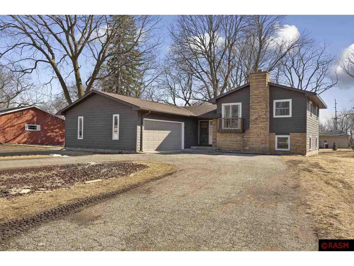 1121 Sunrise Drive North Mankato MN 56003 7037666 image1