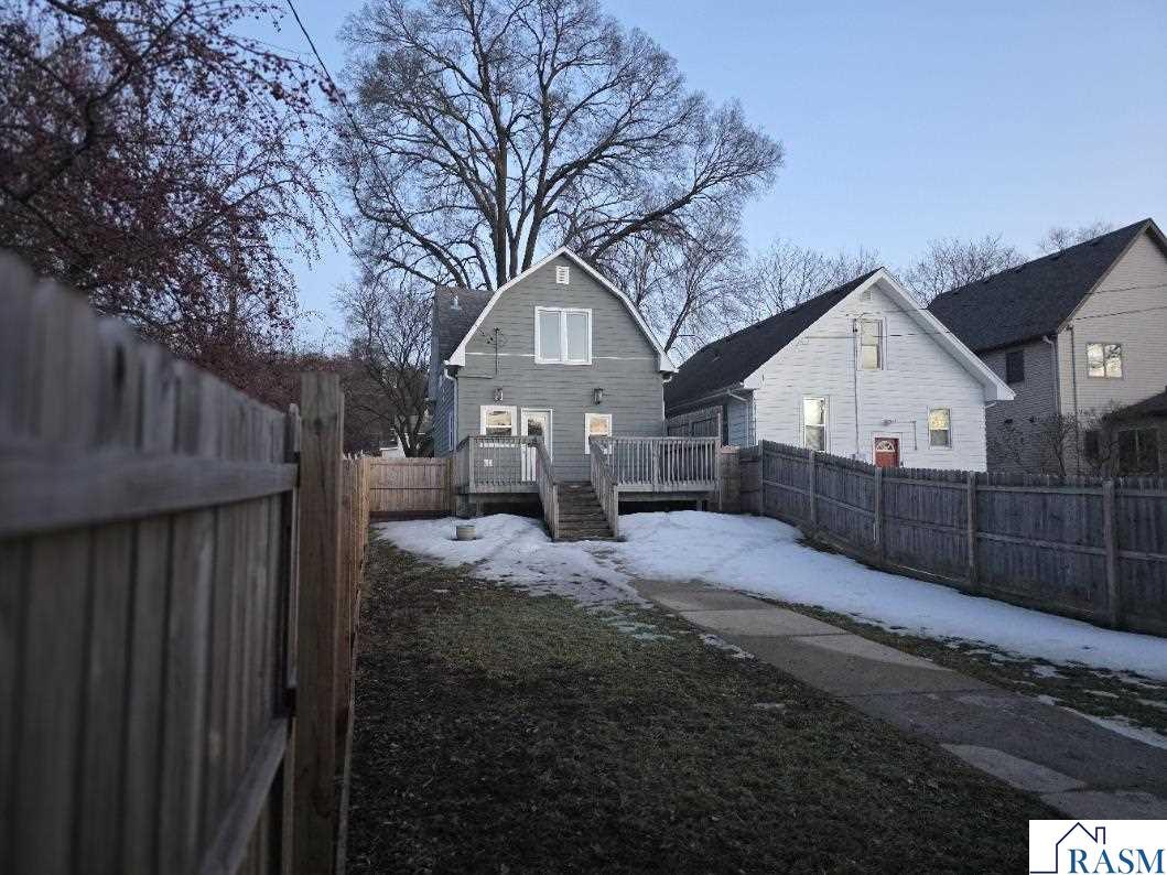 1128 N 5 Street Mankato MN 56001 7039527 image3