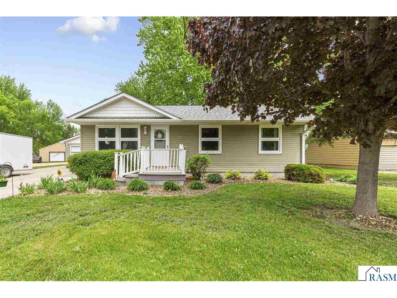 1129 S Ramsey Street Blue Earth MN 56013 7040335 image1
